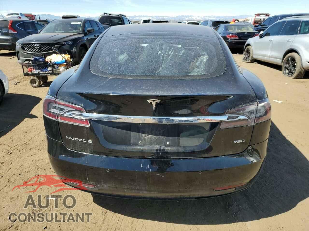 TESLA MODEL S 2018 - 5YJSA1E28JF281568