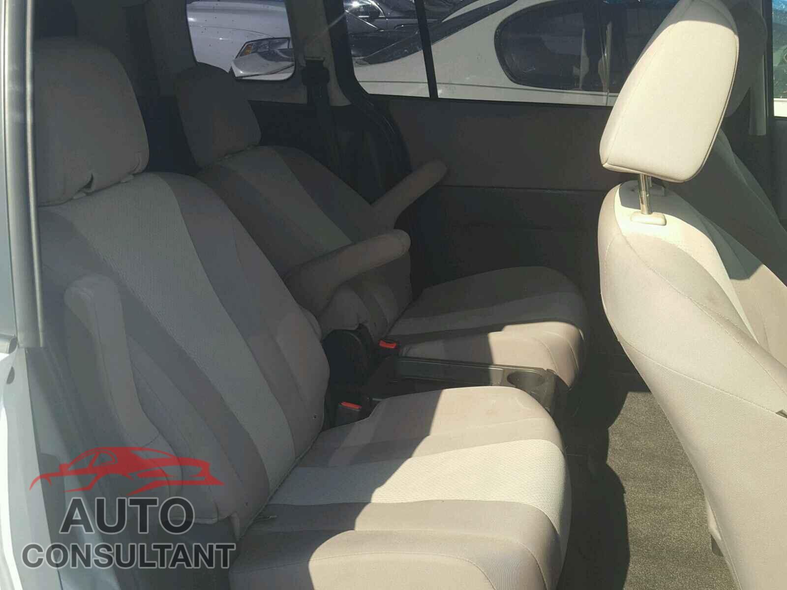 MAZDA 5 2015 - JM1CW2BL2F0186924