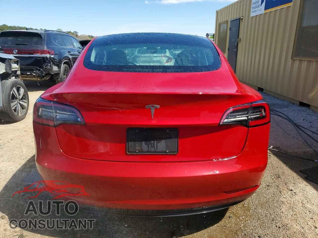 TESLA MODEL 3 2022 - 5YJ3E1EA5NF290766