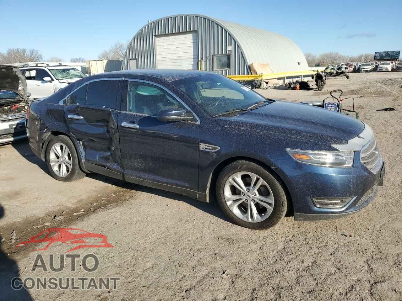 FORD TAURUS 2017 - 1FAHP2E89HG106500