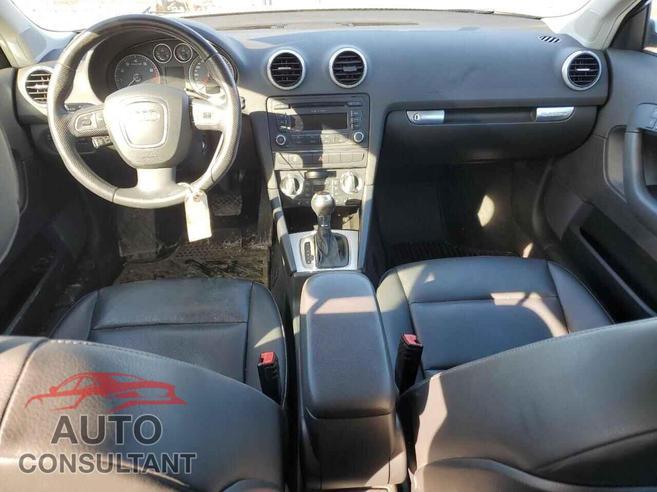 AUDI A3 2011 - WAUDFCFM3BA163375