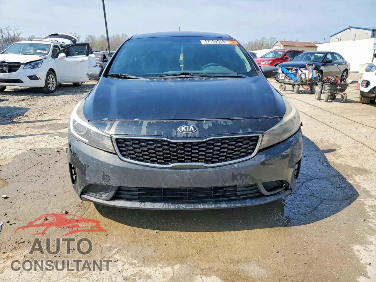 KIA FORTE5 2017 - KNAFK5A88H5705887