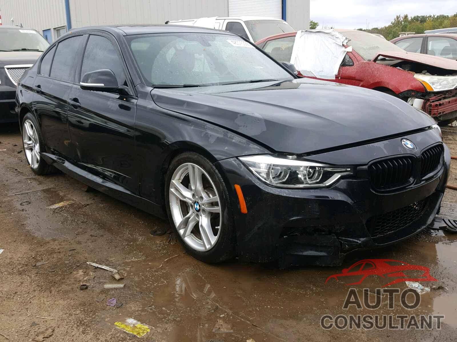 BMW 3 SERIES 2018 - WBA8B7G54JNU95392