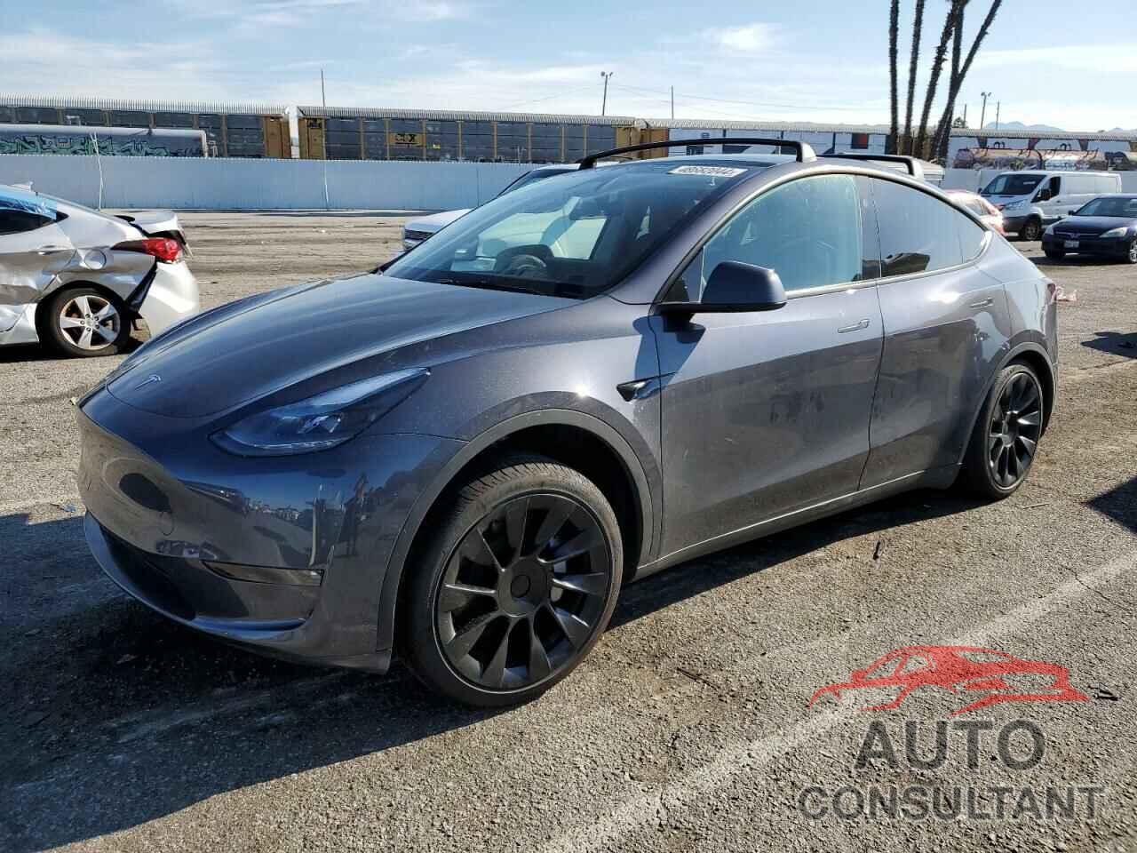 TESLA MODEL Y 2023 - 7SAYGDEE4PF935367