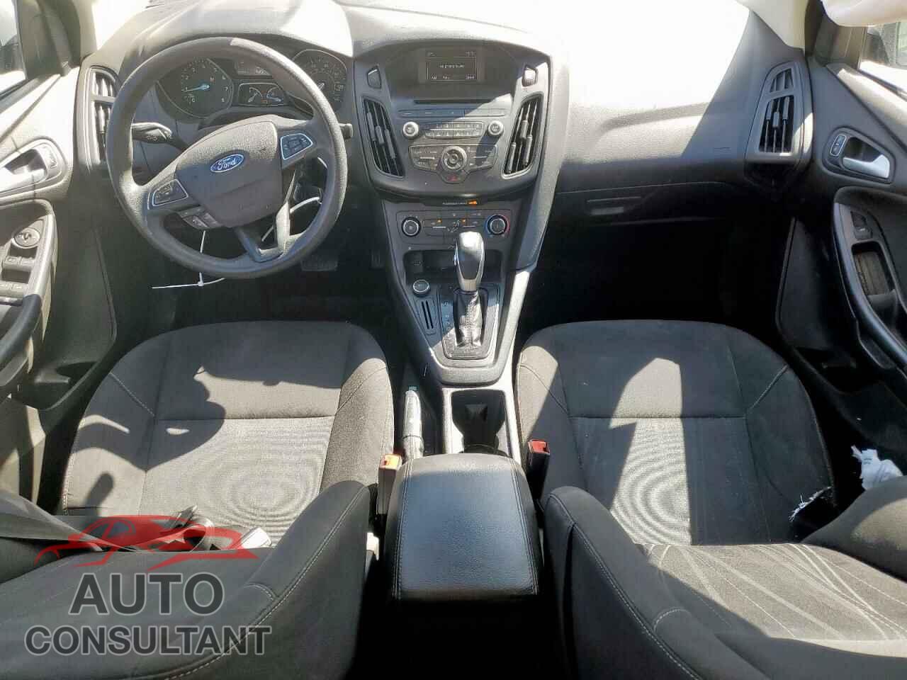 FORD FOCUS 2016 - 1FADP3F20GL285367