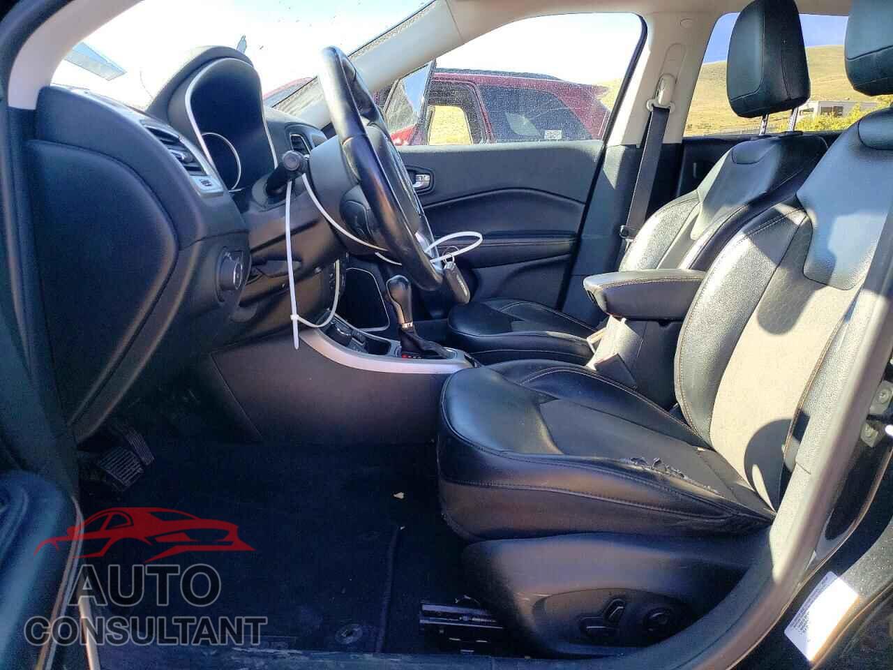 JEEP COMPASS 2017 - 3C4NJDBB6HT646084