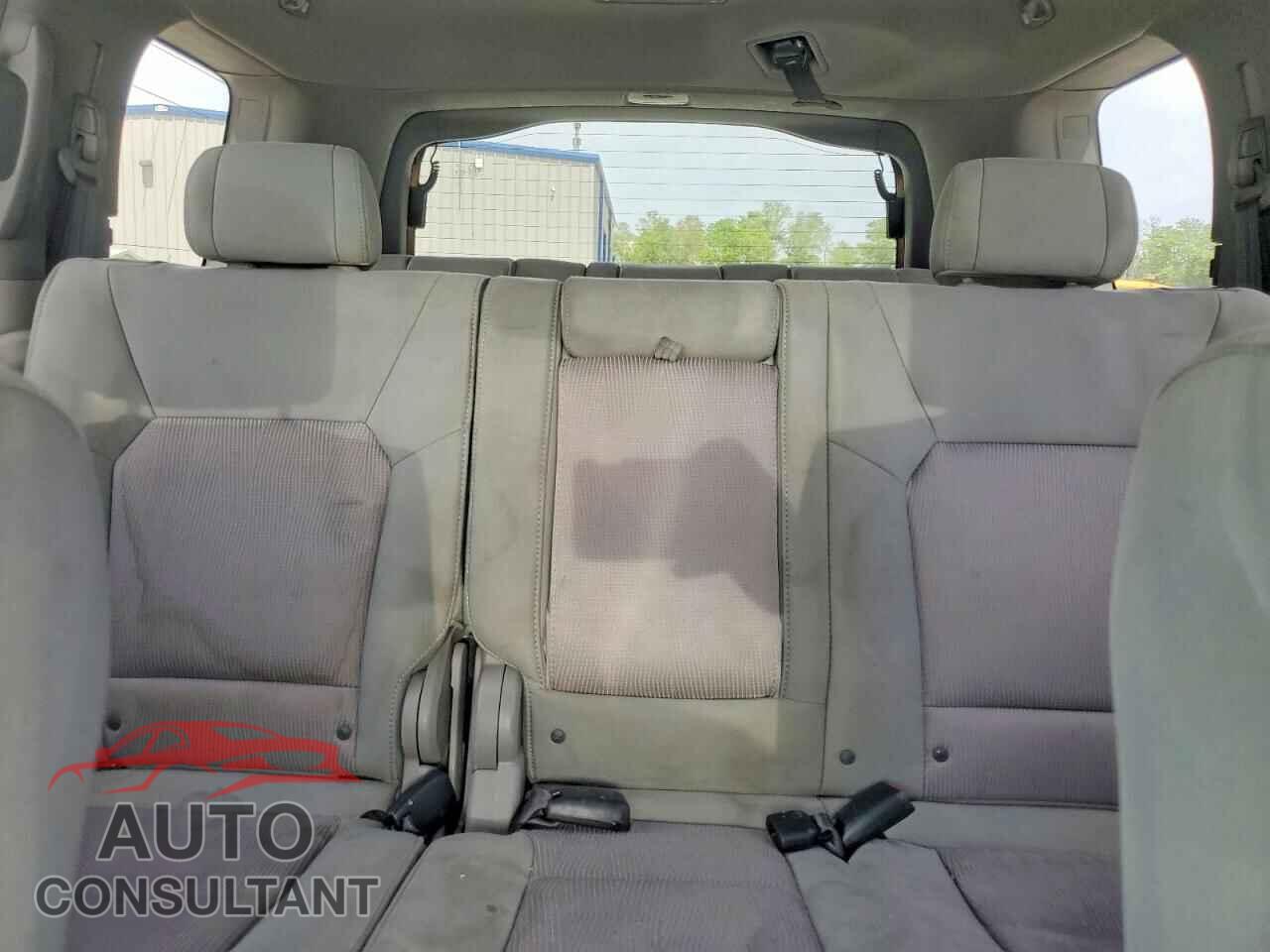 HONDA PILOT 2011 - 5FNYF3H41BB006291