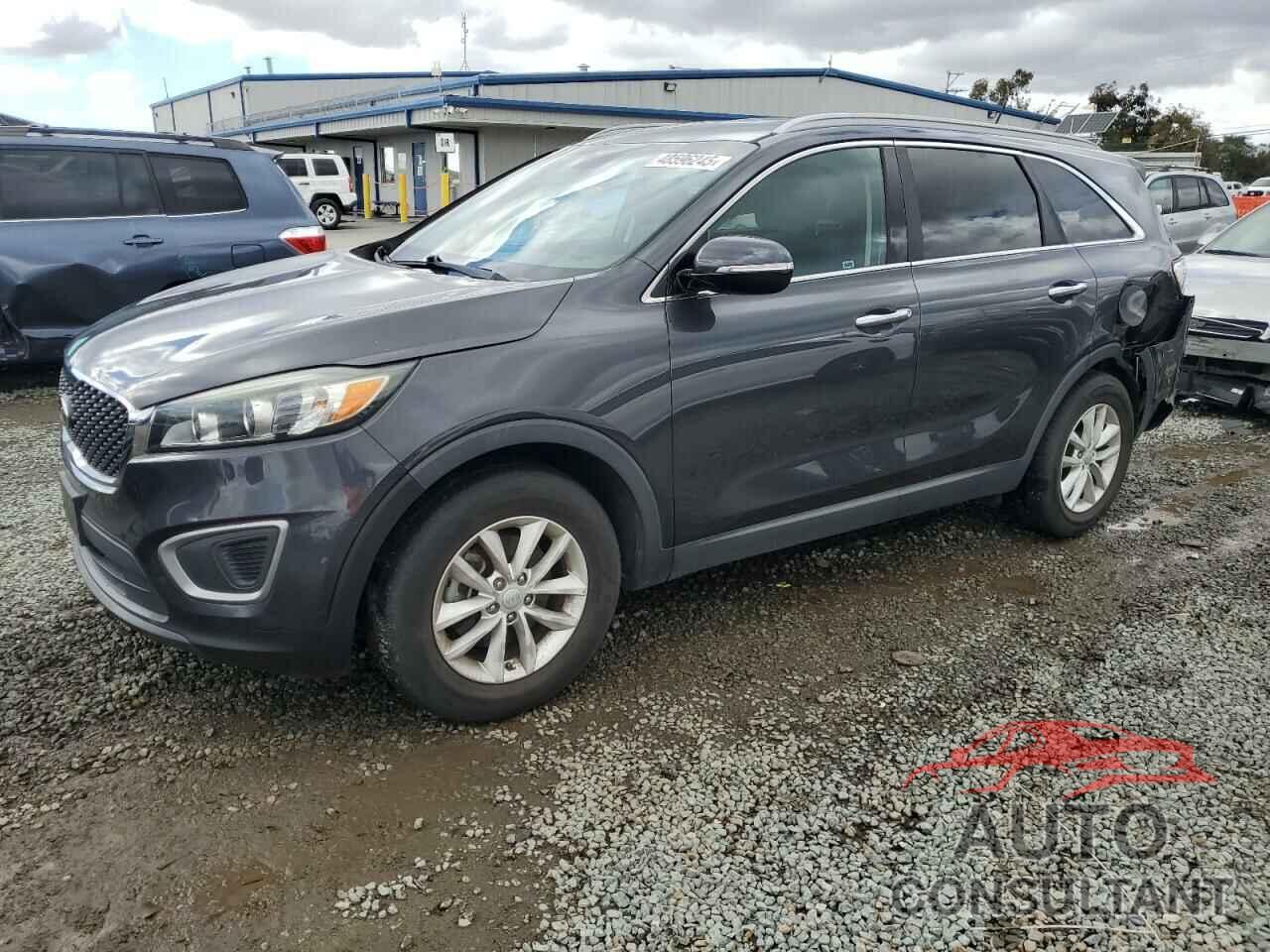 KIA SORENTO 2017 - 5XYPG4A56HG291590