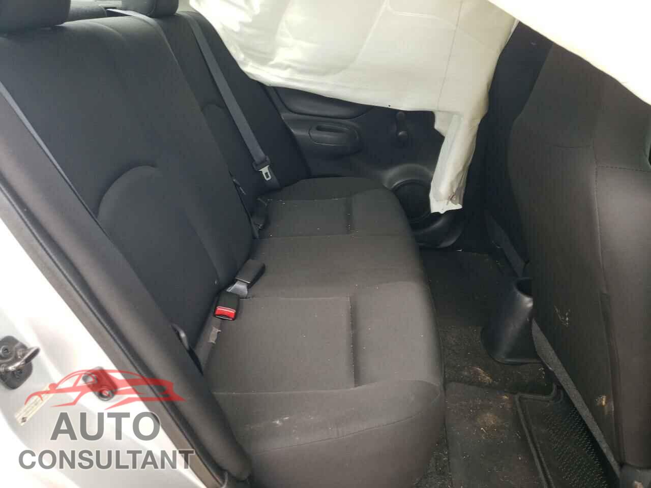 NISSAN VERSA 2017 - 3N1CN7AP3HL851293