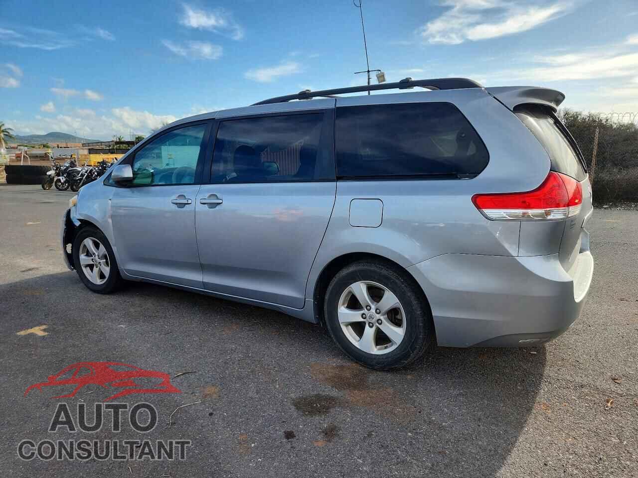 TOYOTA All Models 2012 - 5TDKK3DC4CS237245