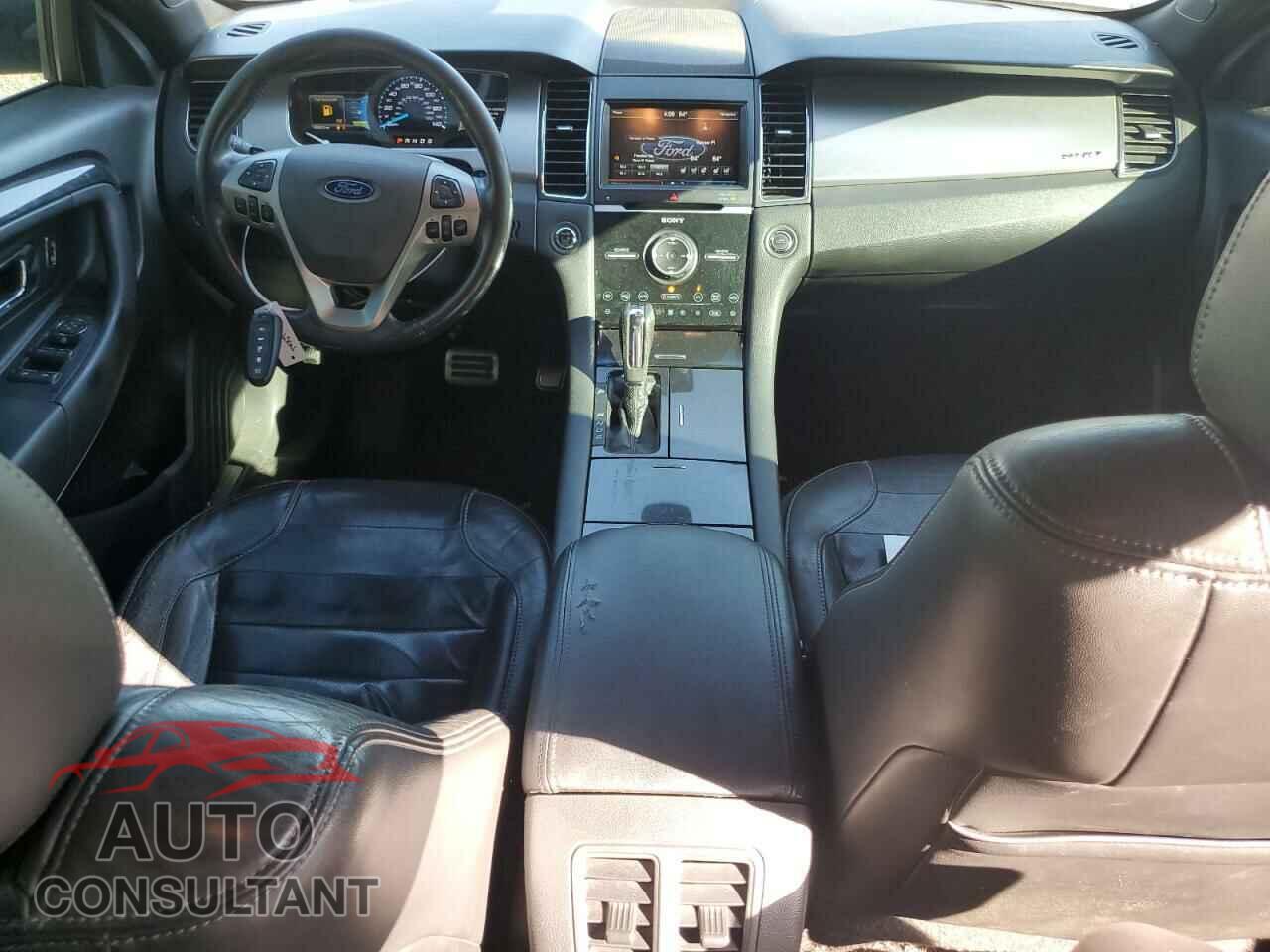 FORD TAURUS 2013 - 1FAHP2KT6DG105016
