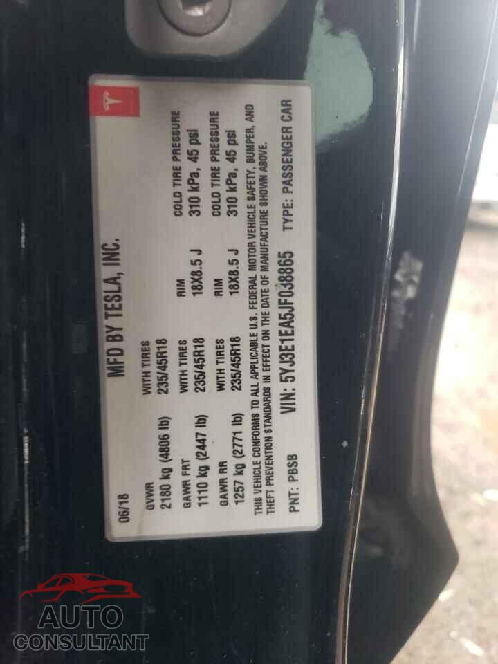 TESLA MODEL 3 2018 - 5YJ3E1EA5JF038865