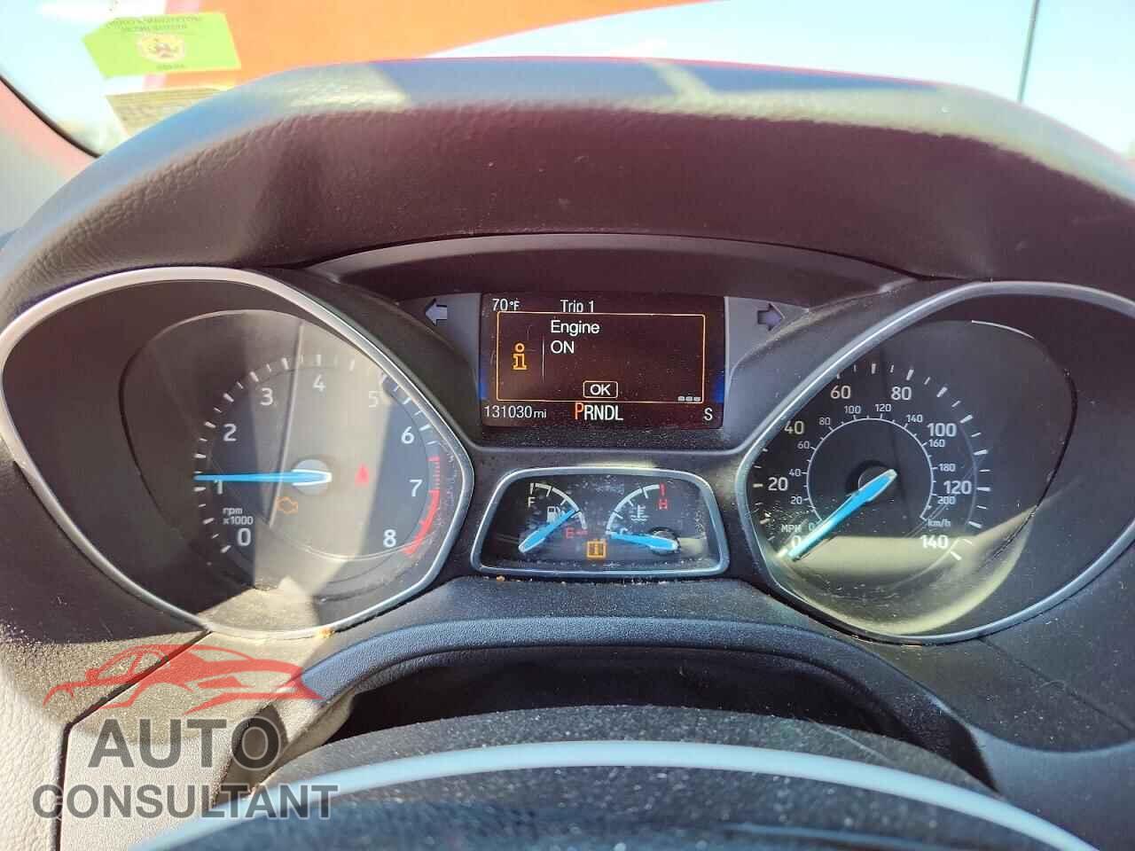 FORD FOCUS 2015 - 1FADP3F26FL289163