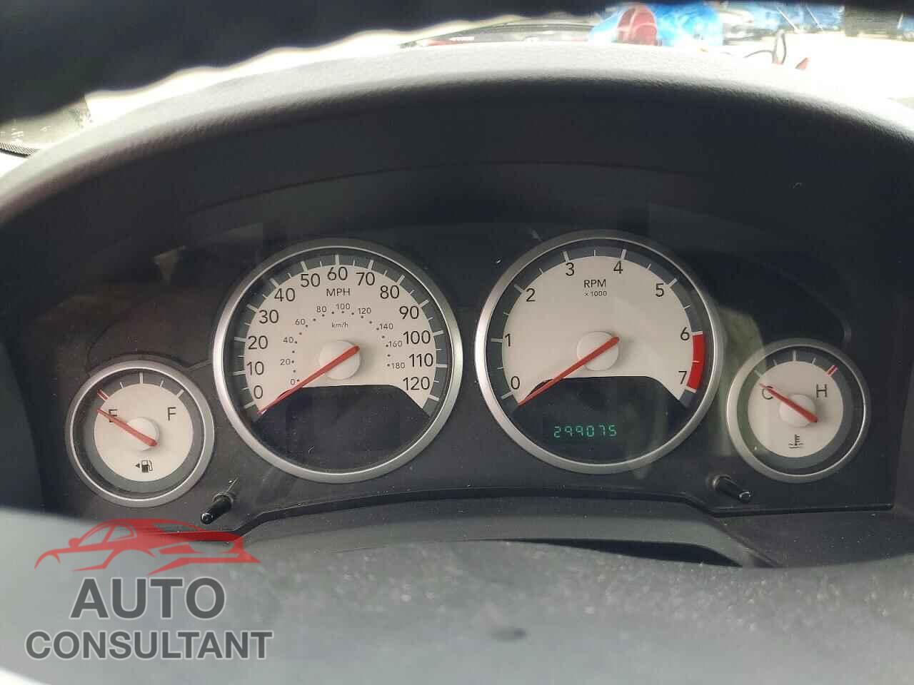 DODGE CARAVAN 2010 - 2D4RN5D11AR211582