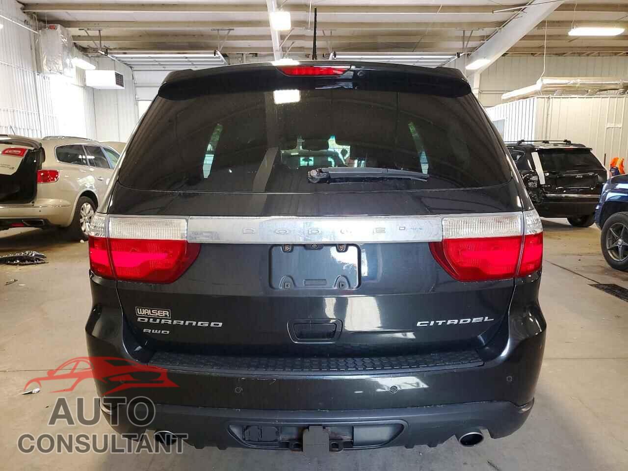 DODGE DURANGO 2013 - 1C4SDJET7DC535885