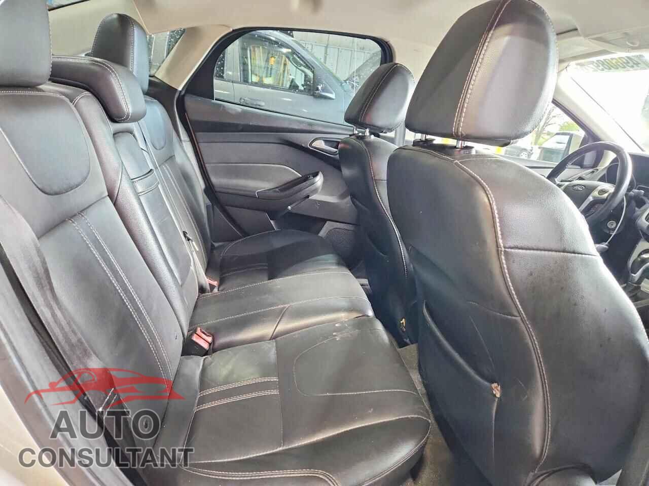 FORD FOCUS 2013 - 1FADP3F21DL211998