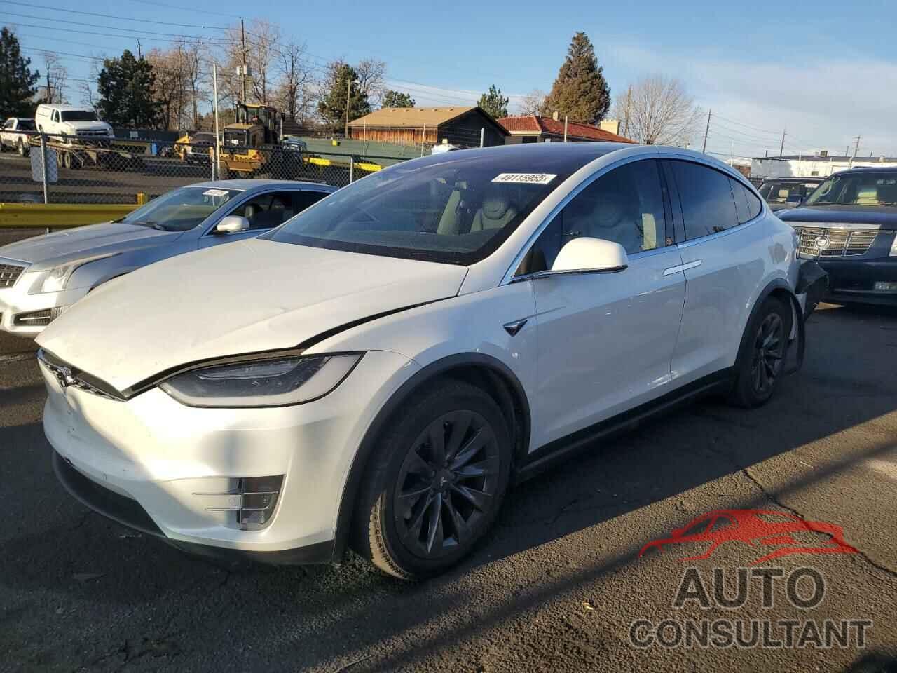 TESLA MODEL X 2017 - 5YJXCDE20HF077701
