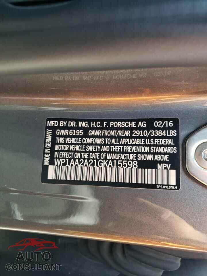 PORSCHE CAYENNE 2016 - WP1AA2A21GKA15598