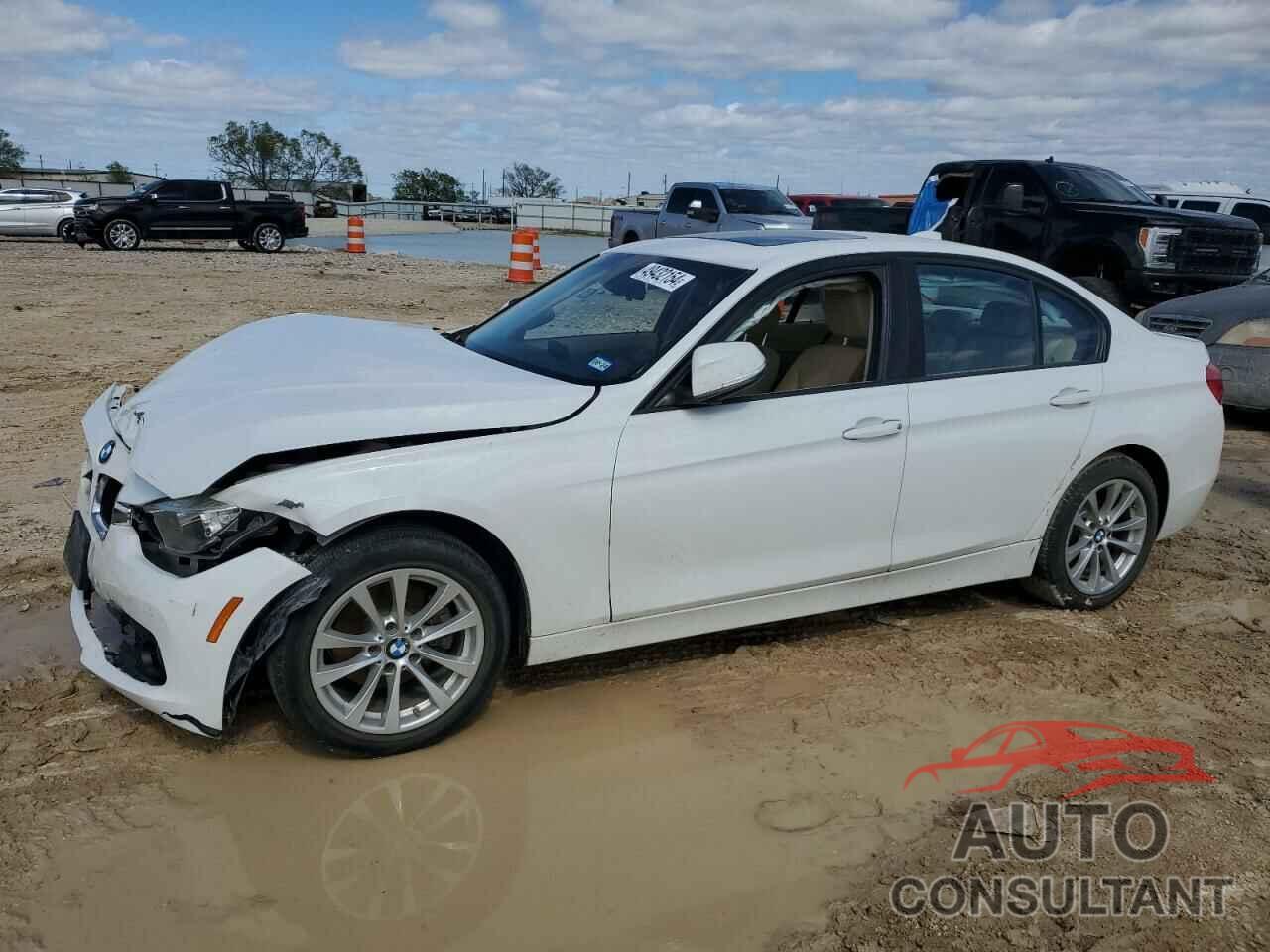 BMW 3 SERIES 2016 - WBA8E1G56GNU12042