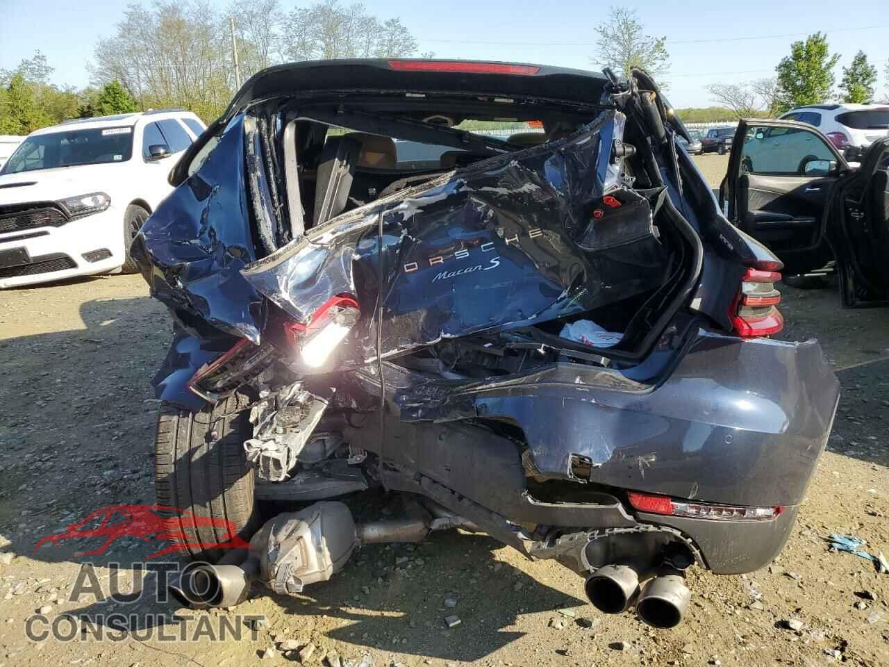 PORSCHE MACAN 2017 - WP1AB2A55HLB17862