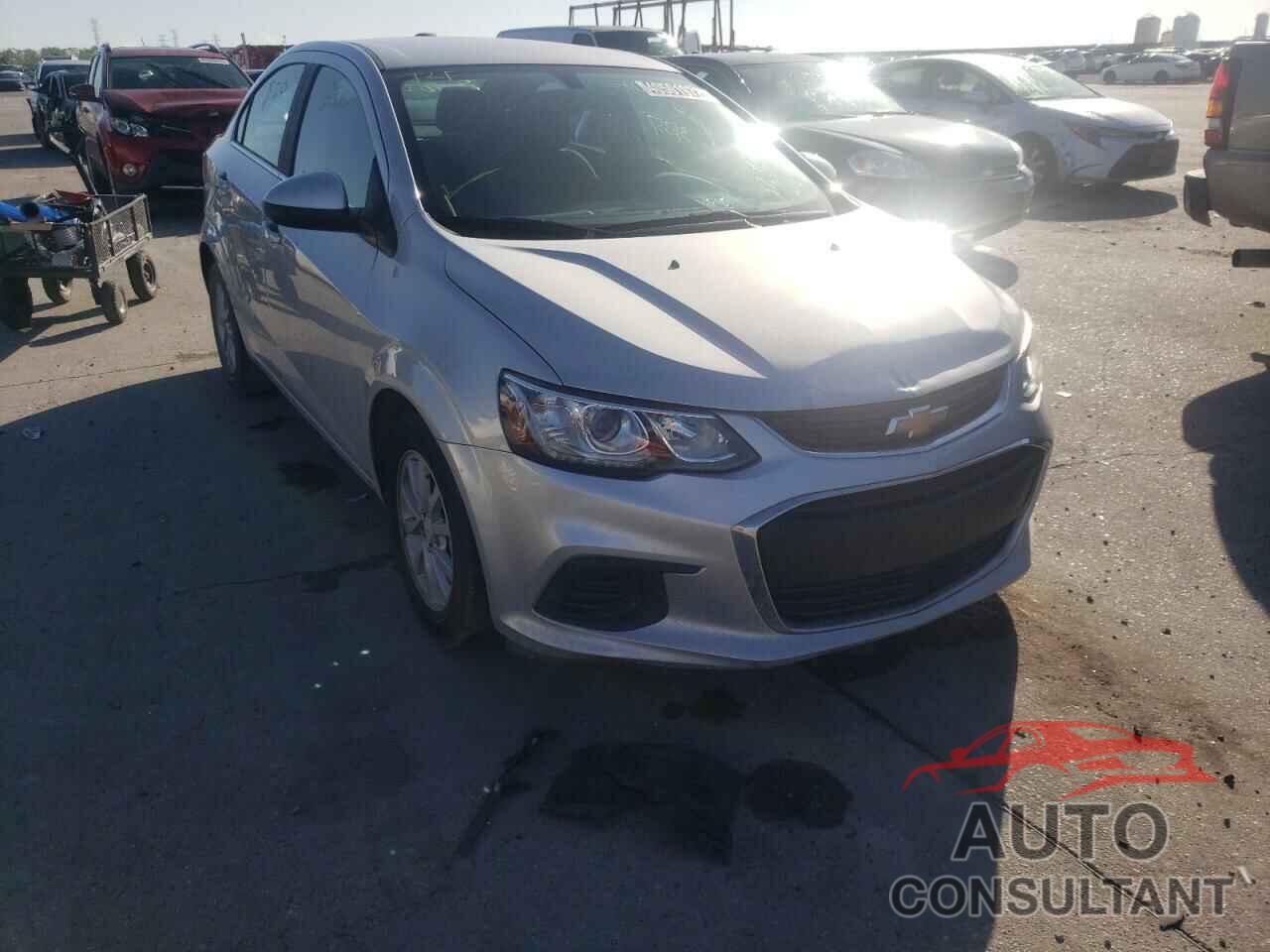 CHEVROLET SONIC 2019 - 1G1JD5SBXK4100762