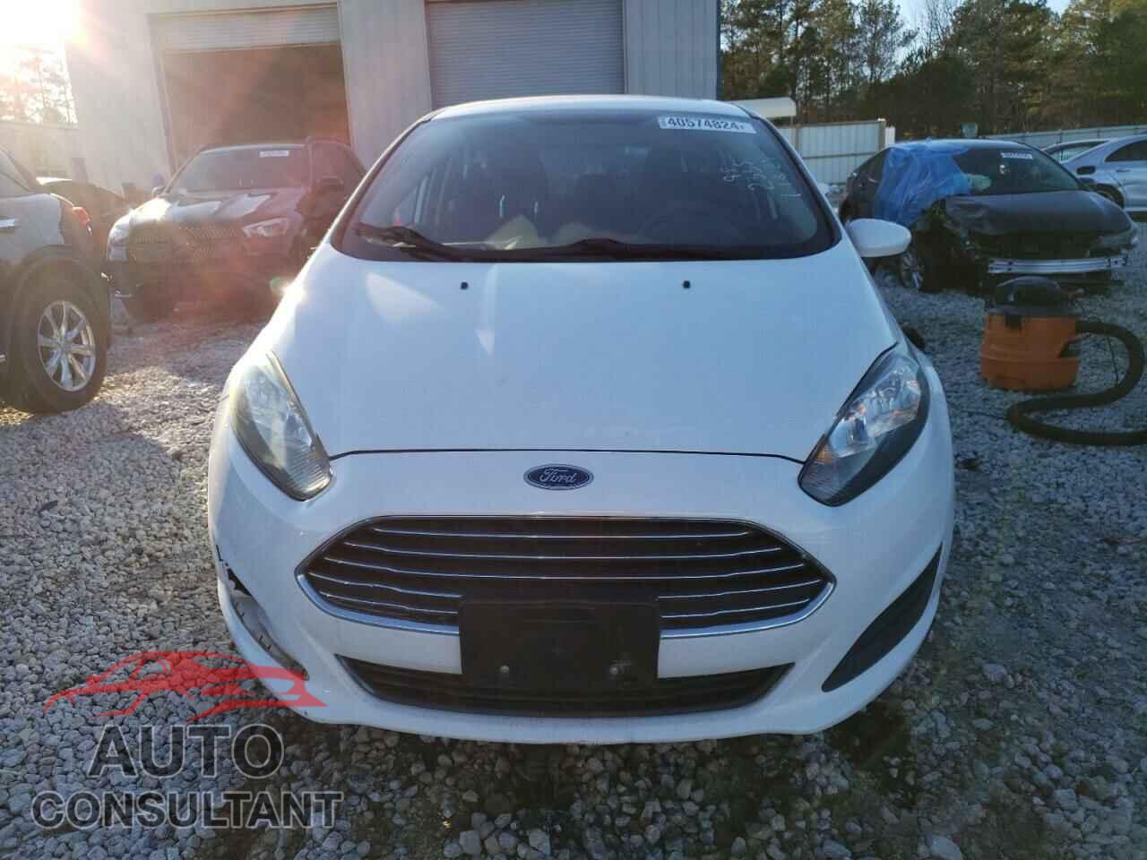 FORD FIESTA 2017 - 3FADP4EJ3HM132335