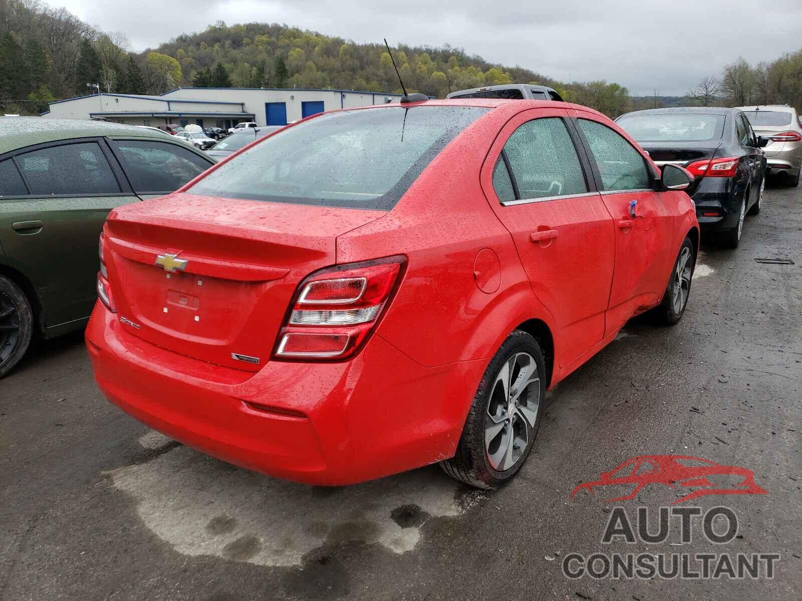 CHEVROLET SONIC 2019 - 1G1JF5SB4K4122363