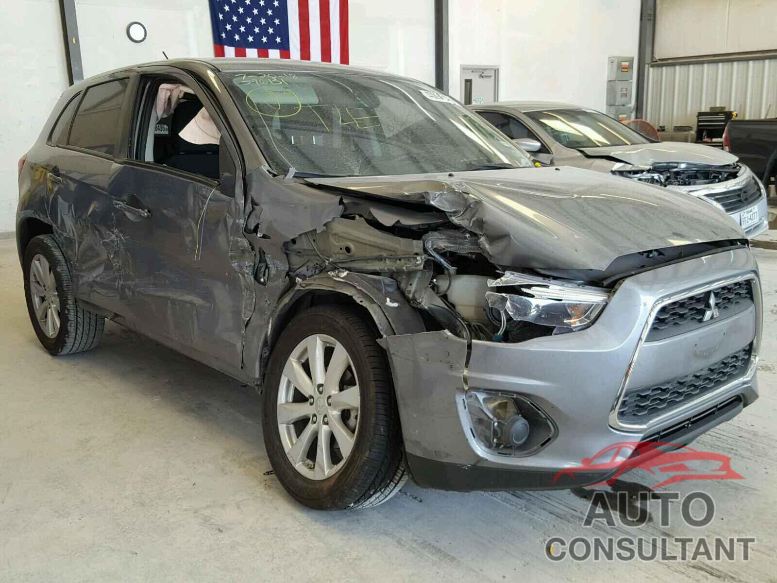 MITSUBISHI OUTLANDER SPORT ES 2015 - 4A4AP3AU5FE004830