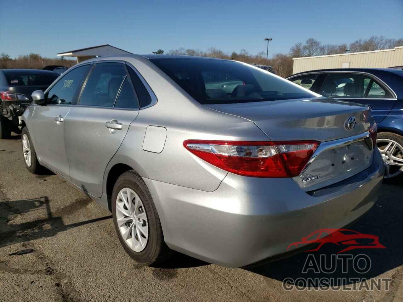 TOYOTA CAMRY 2016 - 4T4BF1FK1GR527121