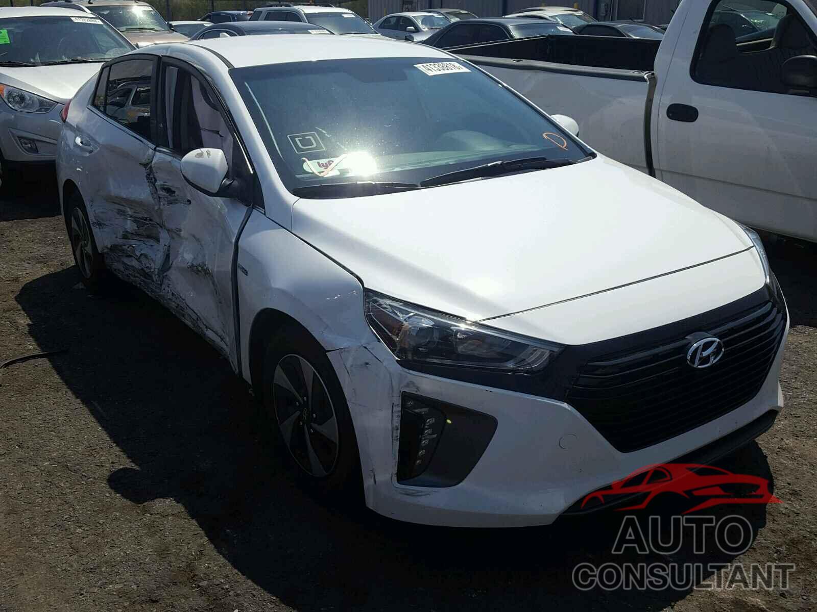 HYUNDAI IONIQ 2017 - KMHC75LC1HU026344