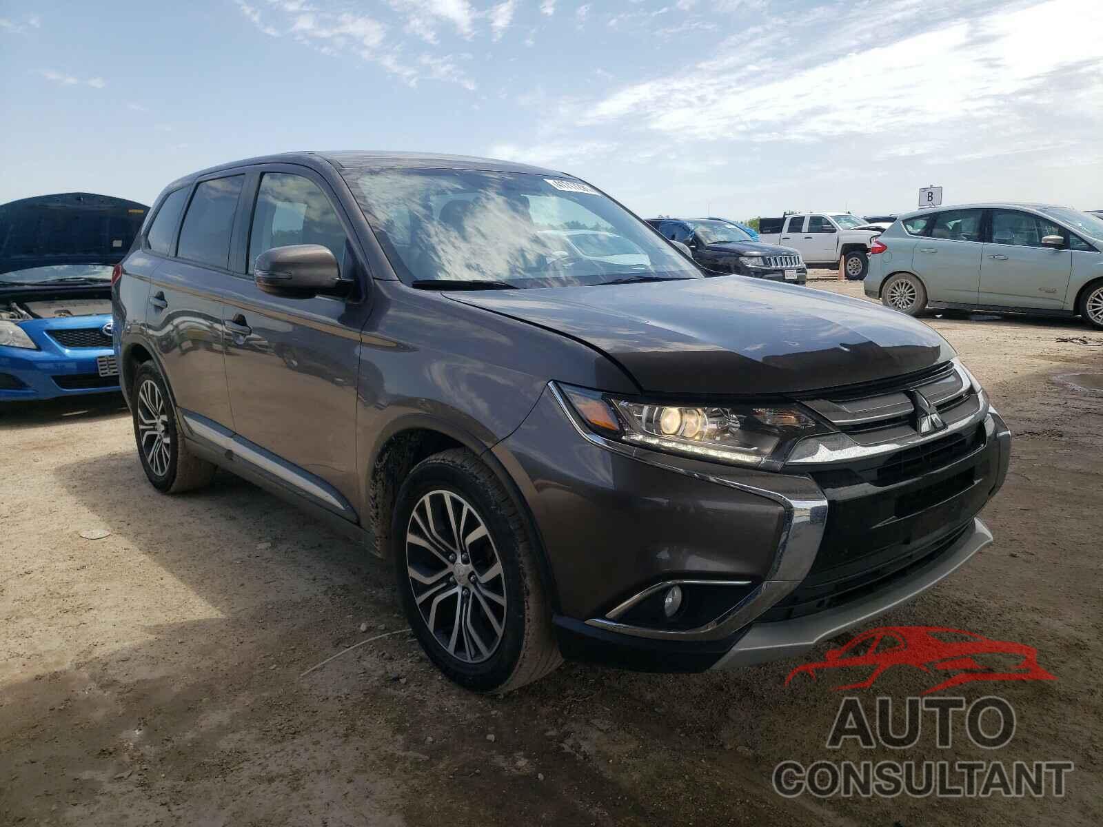 MITSUBISHI OUTLANDER 2018 - JA4AD3A32JZ022169