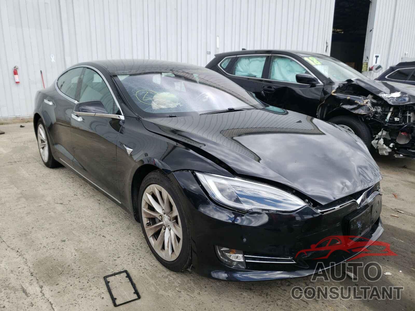 TESLA MODEL S 2017 - 5YJSA1E2XHF220314