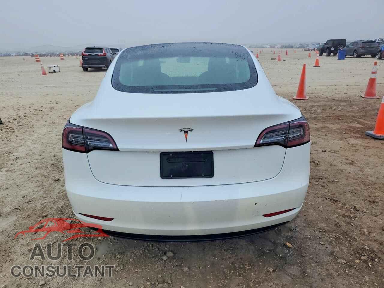 TESLA MODEL 3 2023 - 5YJ3E1EA3PF437833