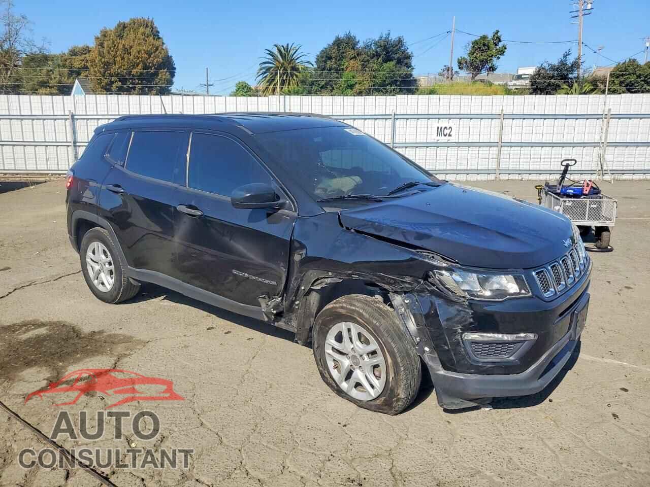 JEEP COMPASS 2017 - 3C4NJCABXHT668360