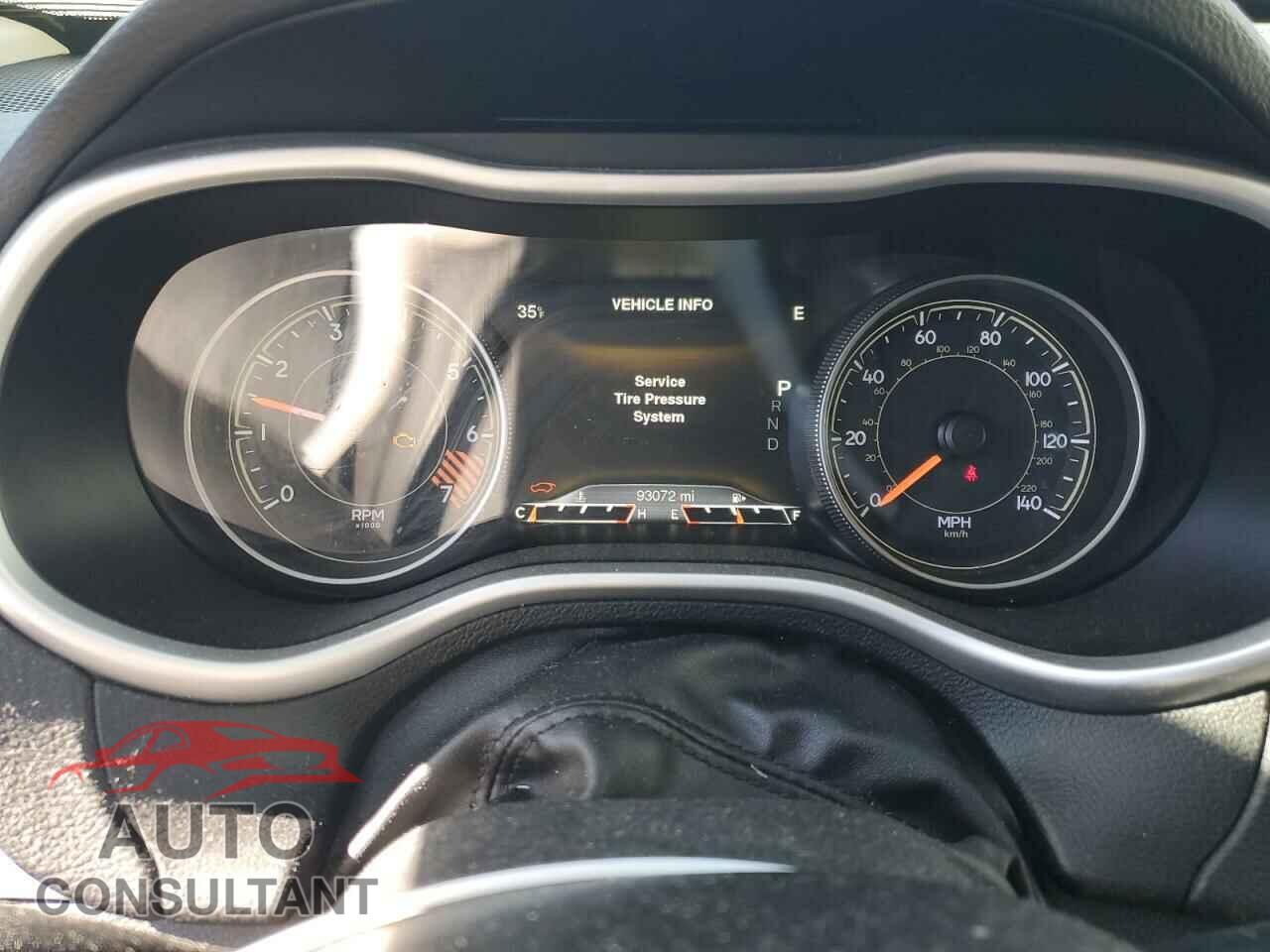 JEEP GRAND CHER 2015 - 1C4PJLDB2FW637101