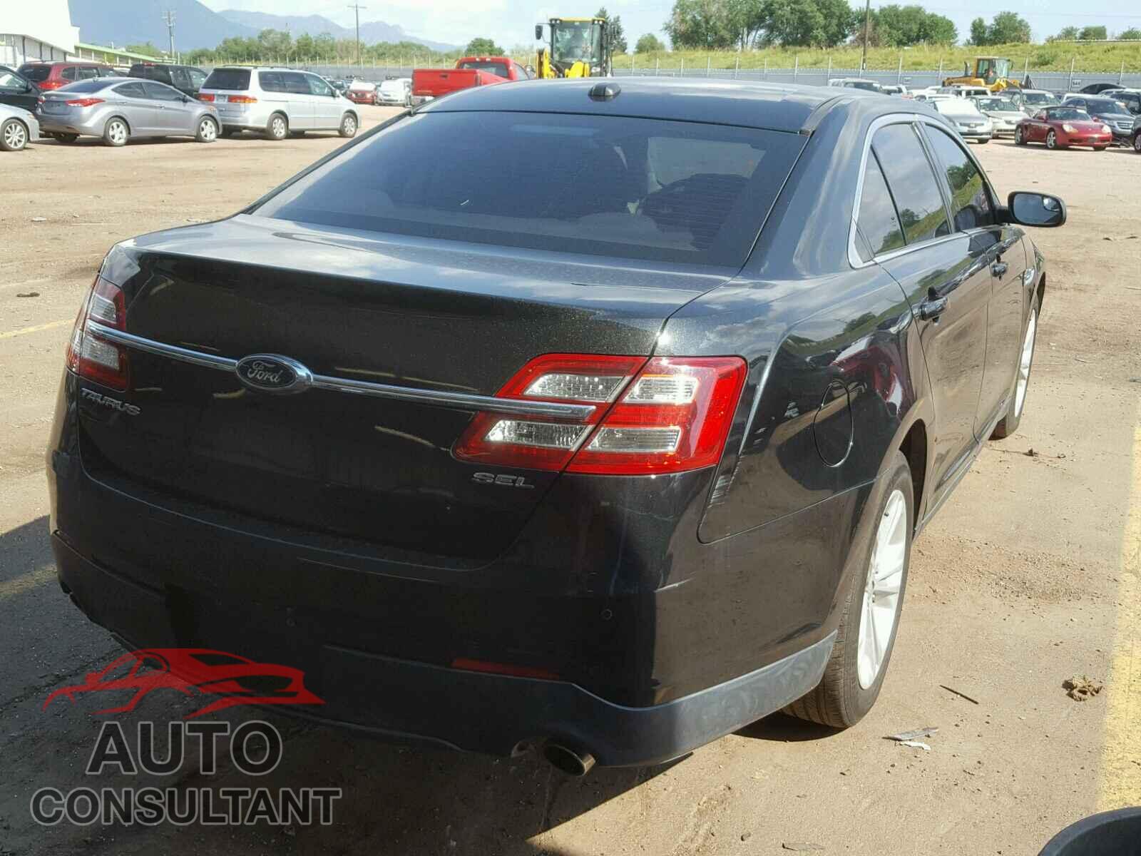FORD TAURUS 2015 - 1FAHP2E83FG131938