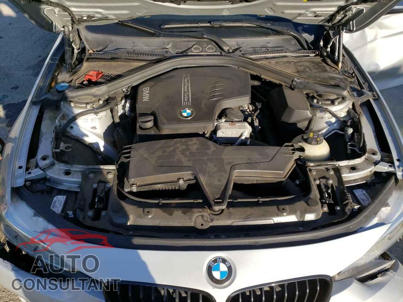BMW 3 SERIES 2018 - WBA8A3C55JA486984