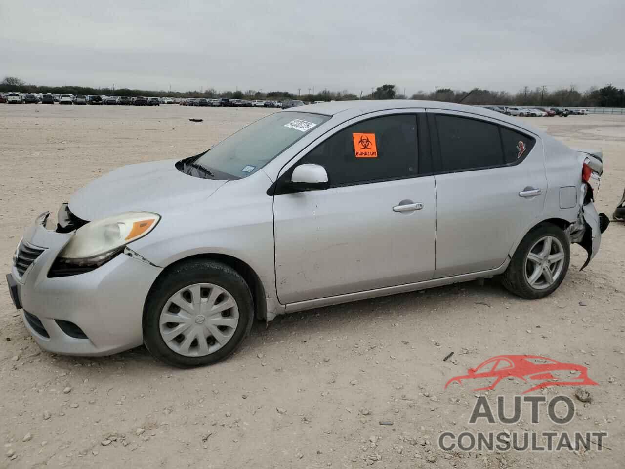 NISSAN VERSA 2013 - 3N1CN7AP3DL832074