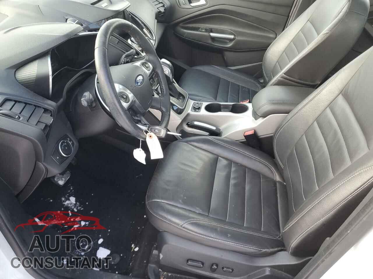 FORD CMAX 2015 - 1FADP5BU8FL116571