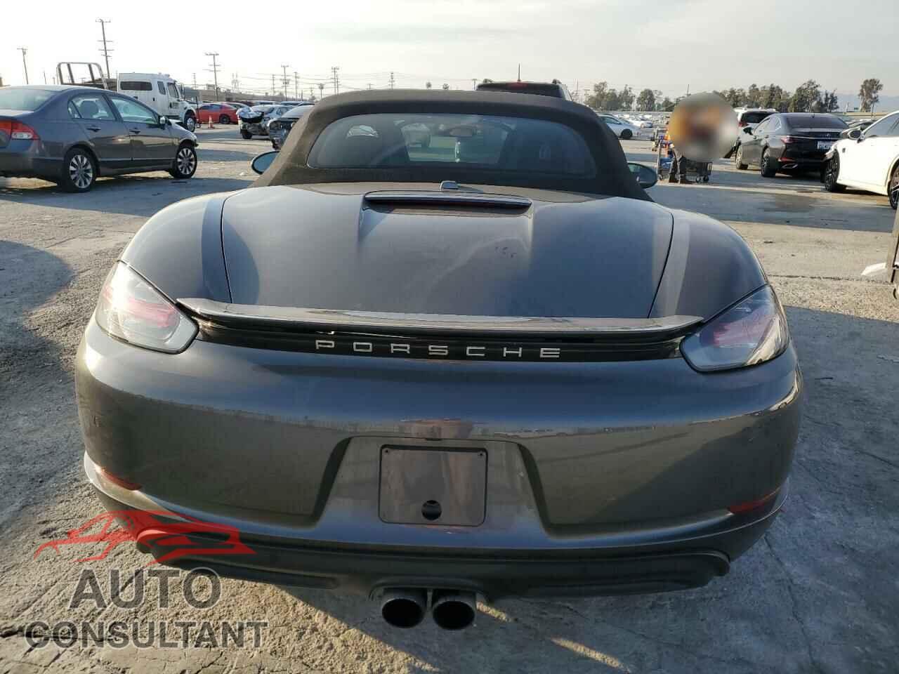 PORSCHE BOXSTER 2021 - WP0CA2A83MS210371