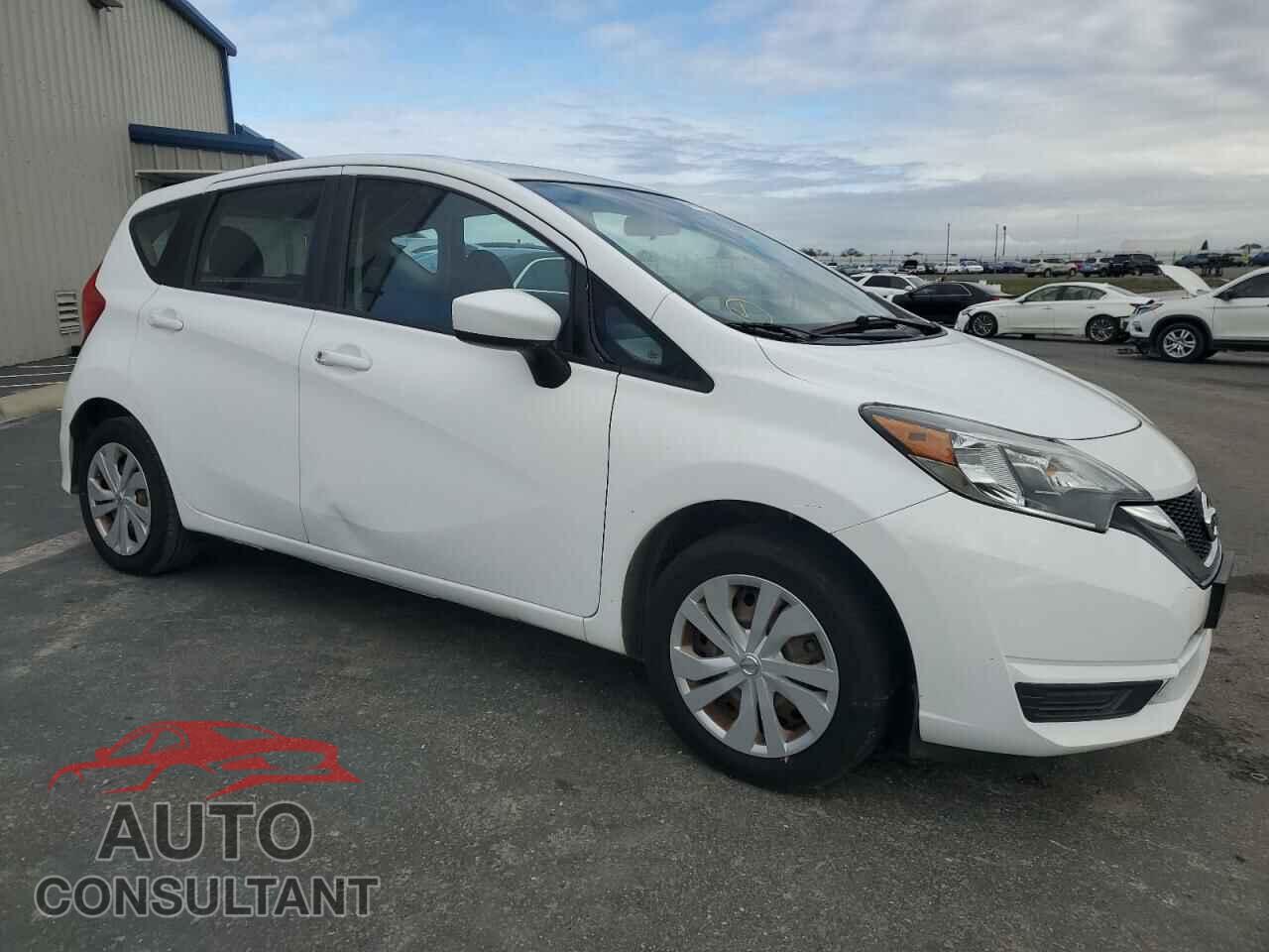 NISSAN VERSA 2017 - 3N1CE2CP2HL376414