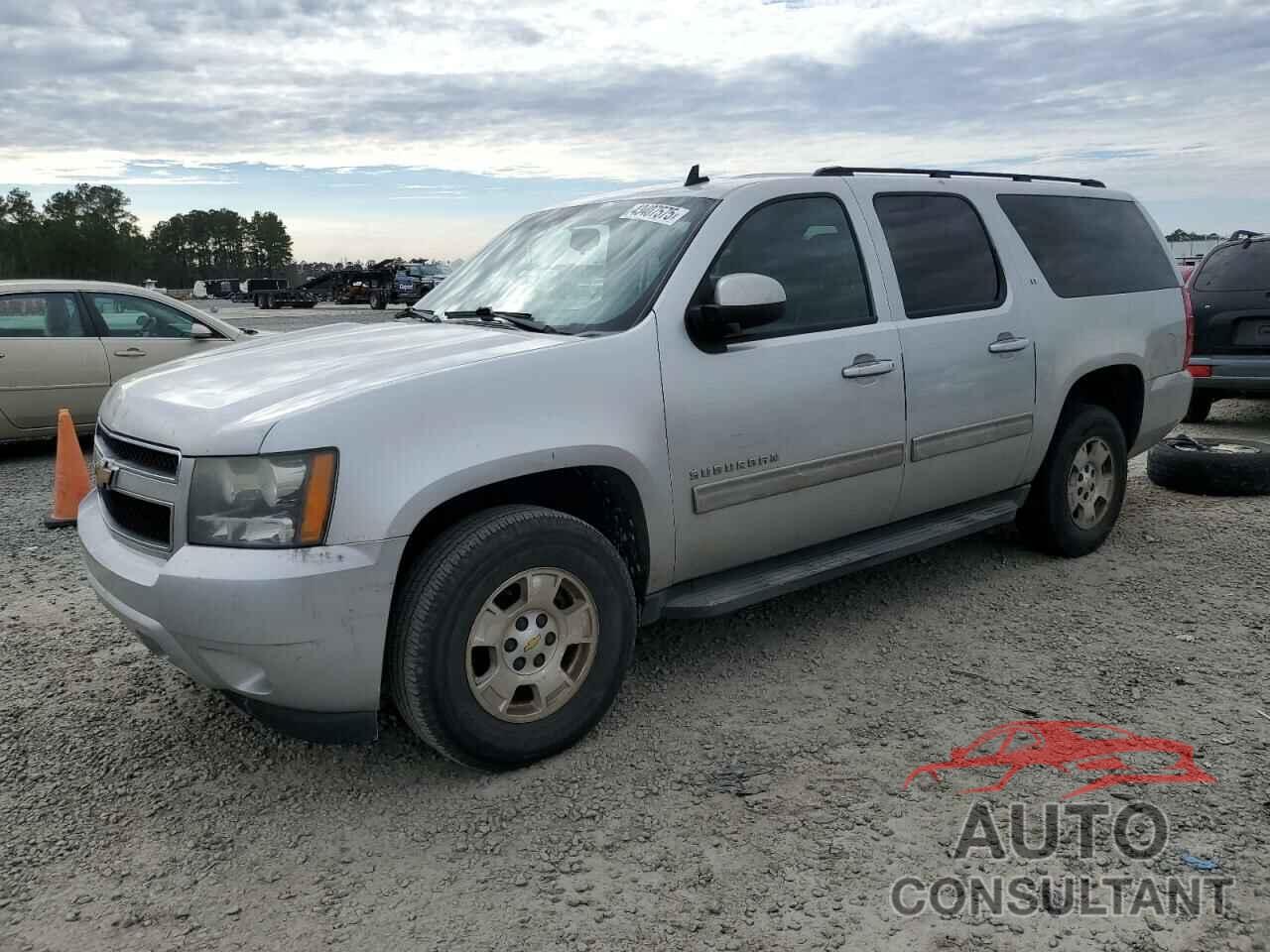 CHEVROLET SUBURBAN 2011 - 1GNSKJE37BR215814