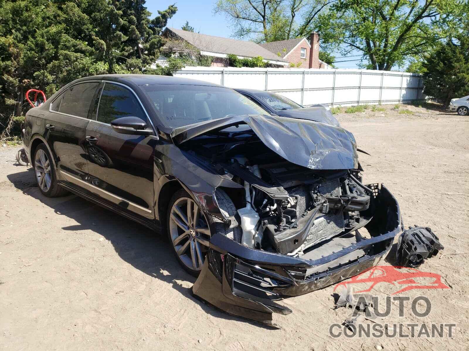 VOLKSWAGEN PASSAT 2017 - 1VWDT7A30HC026664
