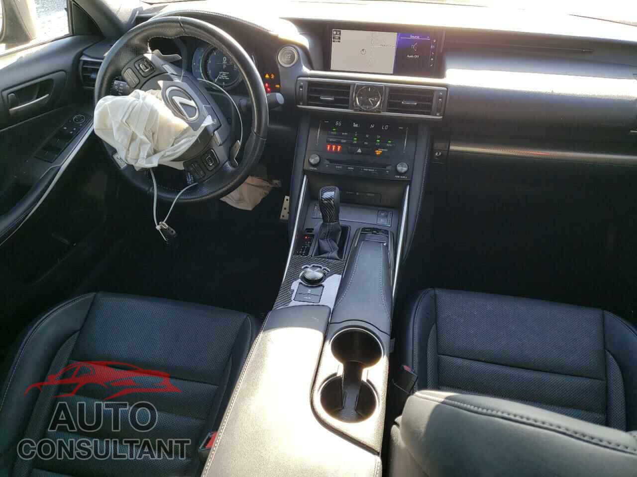 LEXUS IS 2017 - JTHBA1D25H5042653