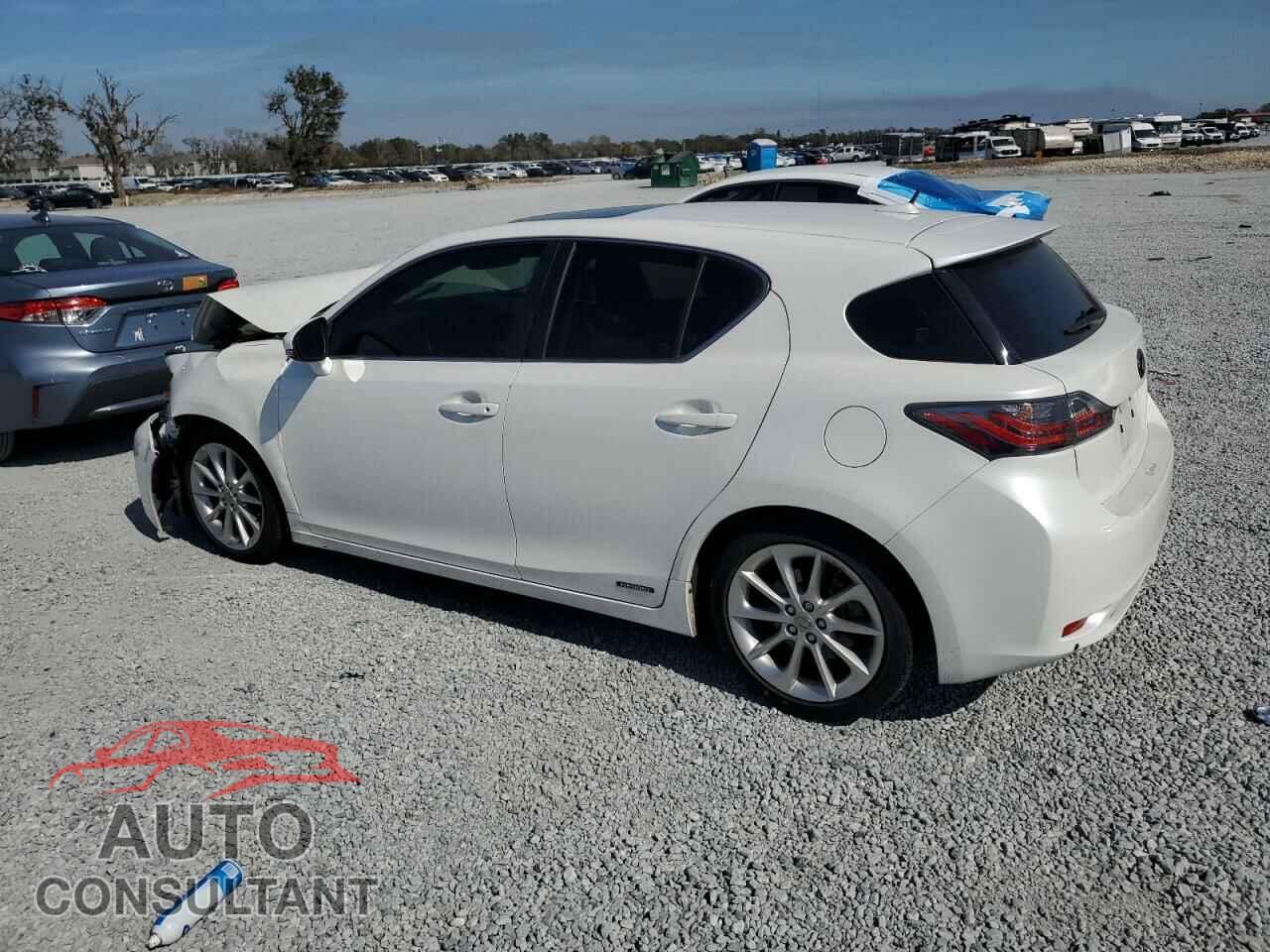 LEXUS CT 200 2013 - JTHKD5BH7D2137782