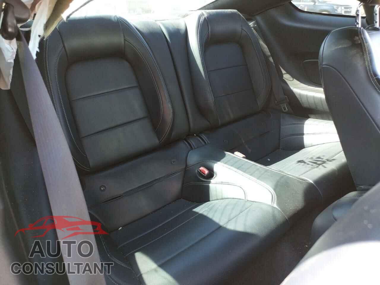 FORD MUSTANG 2016 - 1FA6P8TH5G5242646