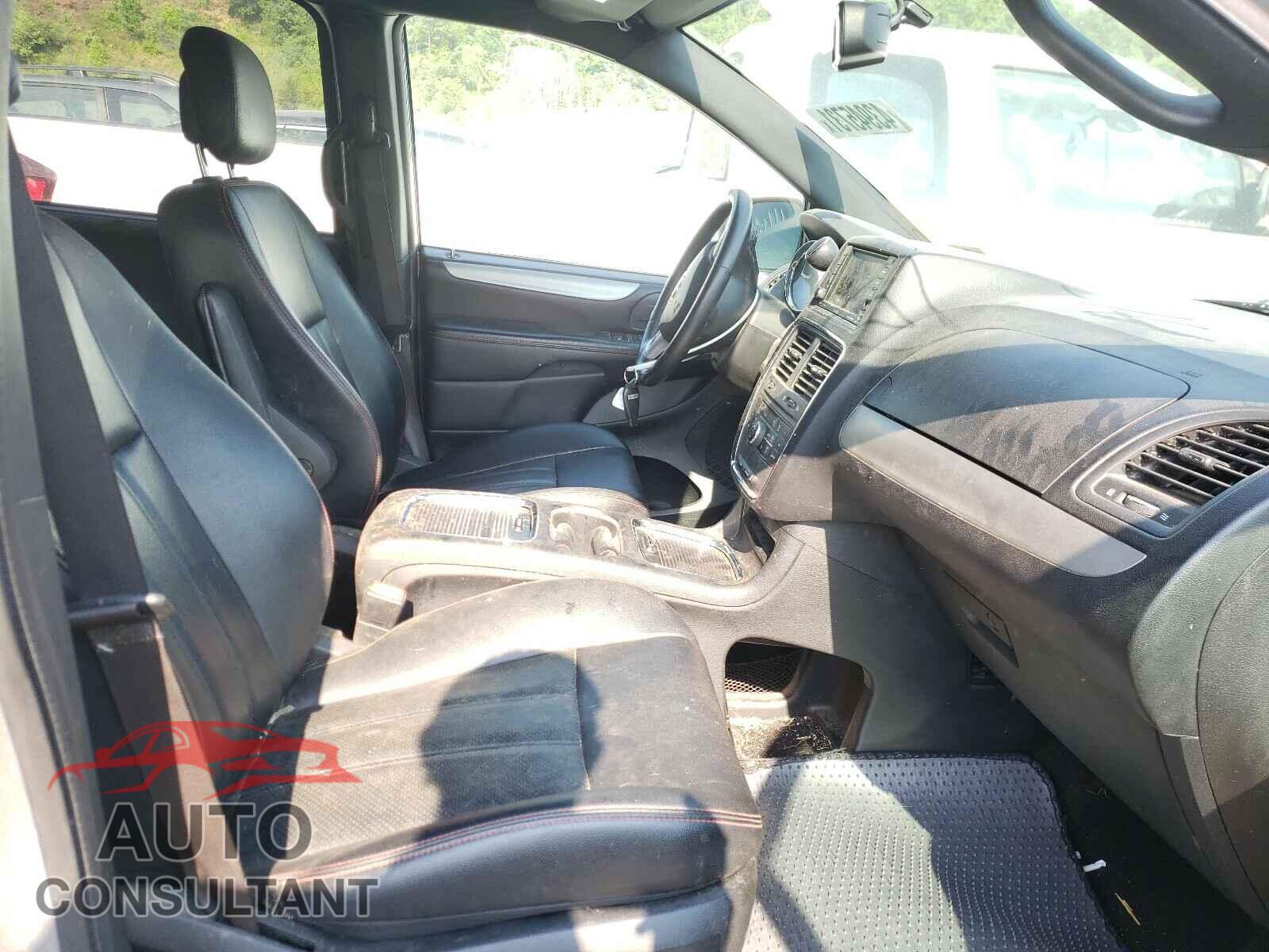 DODGE GRAND CARA 2017 - 2C4RDGEG5HR746357