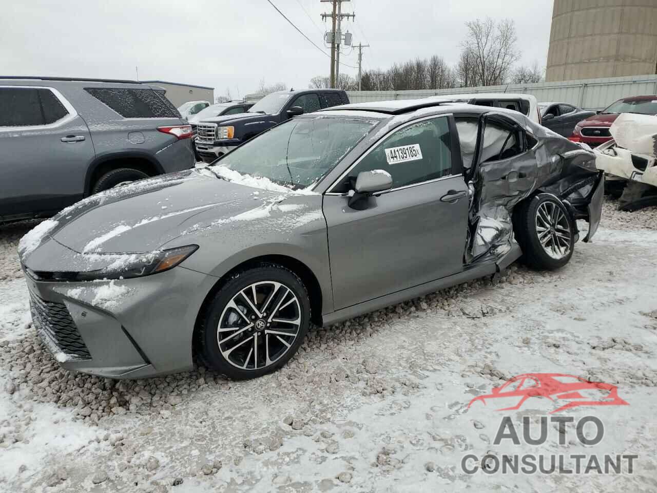 TOYOTA CAMRY 2025 - 4T1DBADK0SU523152