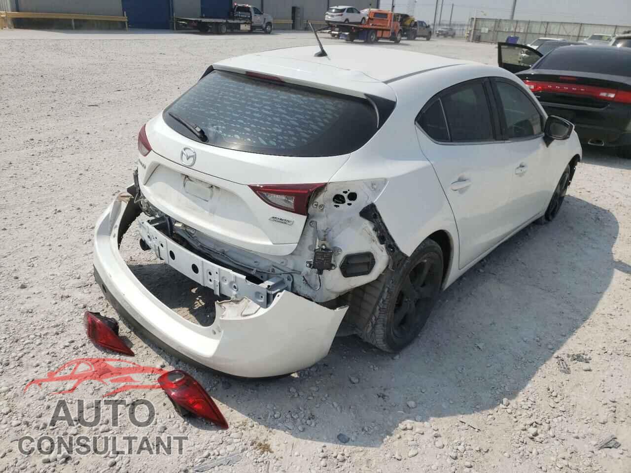 MAZDA 3 2017 - 3MZBN1L34HM135588