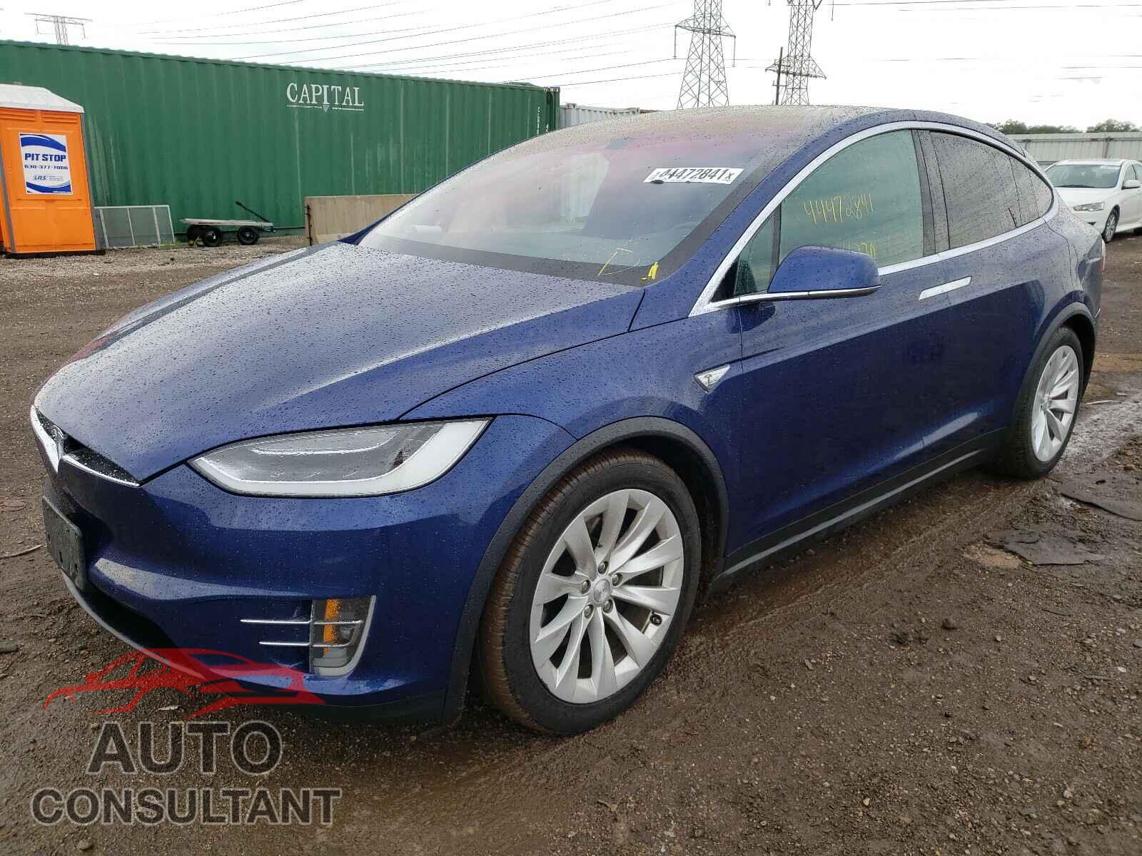TESLA MODEL X 2016 - 5YJXCAE22GF004116